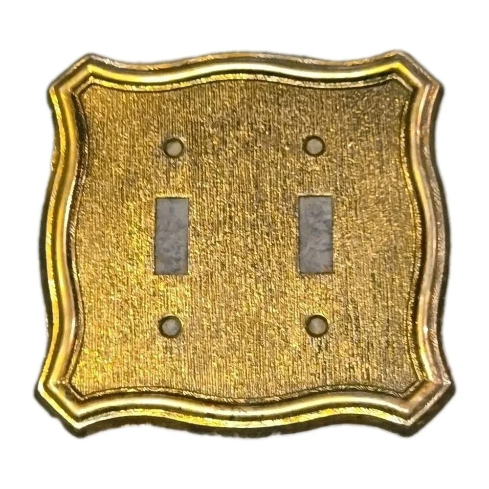 VTG Switch Plate Cover 1968 American Tack & Hardware‎ Brass Double Ornate 2-Gang